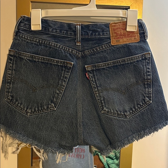 Levi’s Denim Frayed Hem Shorts - Picture 2 of 2